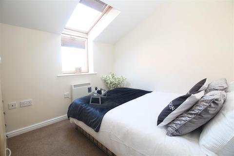2 bedroom apartment for sale - Bromley Avenue, Whitley Bay