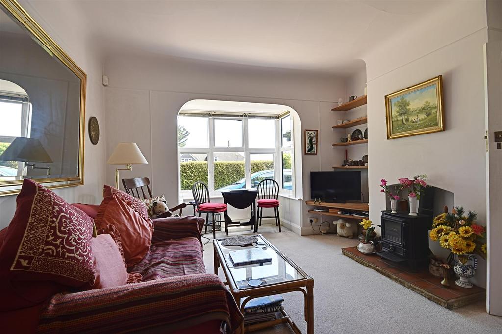 Collington Lane West, BexhillOnSea 4 bed detached house £575,000