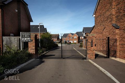 1 Cherry Gate Gardens, Luton, LU1 3FZ