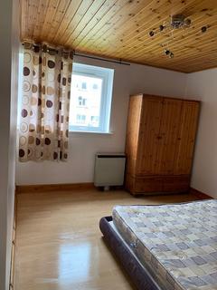 2 bedroom flat to rent, oldcroft place AB16