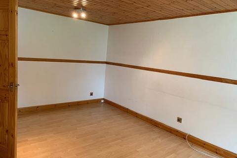 undefined, oldcroft place AB16