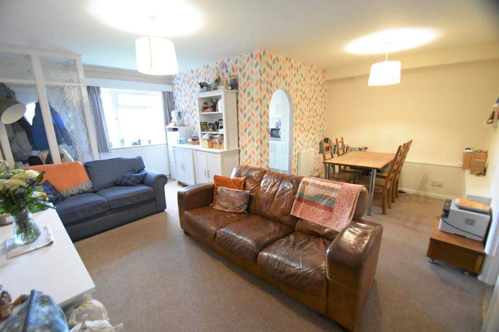 Living accomodation
