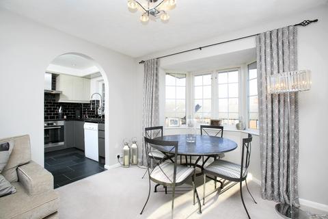 2 bedroom apartment to rent - Sigrist Square, Kingston upon Thames, UK, KT2