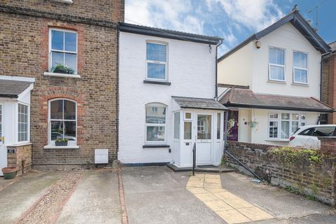 38 East Road, Kingston Upon Thames, KT2 6EL