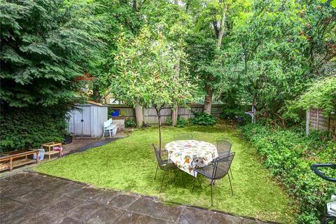 9 Cusack Close, Twickenham, TW1 4TB