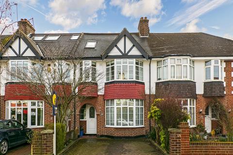 73 Heathfield North, Twickenham, TW2 7QN