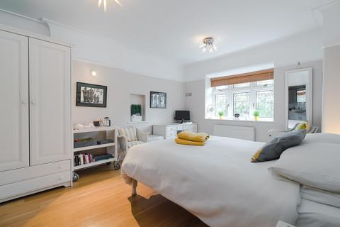263 Waldegrave Road, Twickenham, TW1 4SY