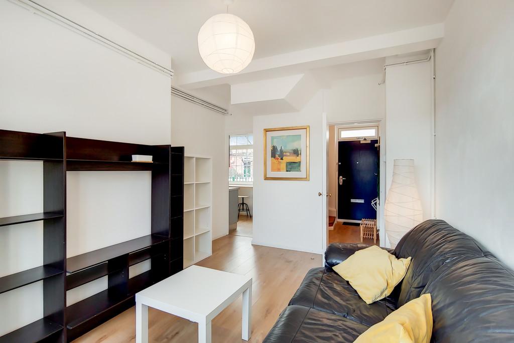 Purbrook Estate, London 1 bed apartment £372,000