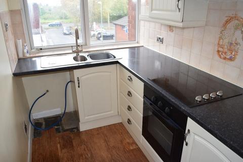 2 bedroom apartment to rent, Roseville Precinct, Bilston, WV14 9EP