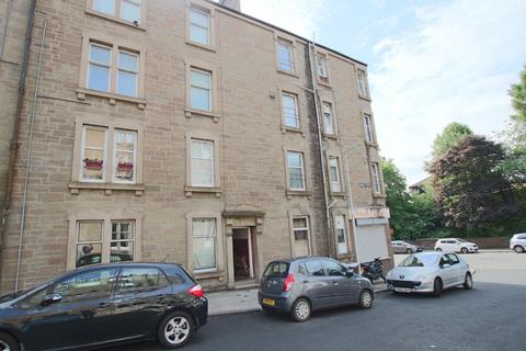 2 bedroom flat to rent, Sibbald Street, East End, Dundee, DD3