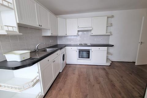 2 bed flat/apartment for rent in St Albans Road, Watford WD24