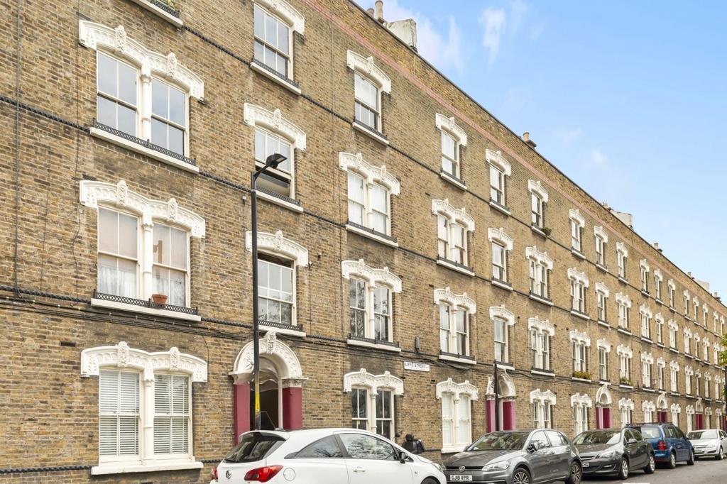 Apartment in London - View 5