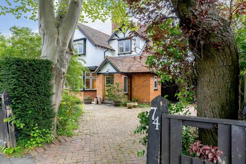 74 Baring Road, Beaconsfield, HP9 2NF