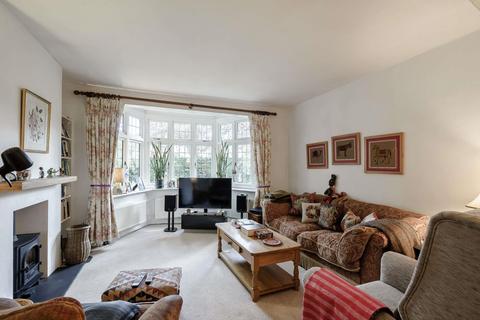 74 Baring Road, Beaconsfield, HP9 2NF