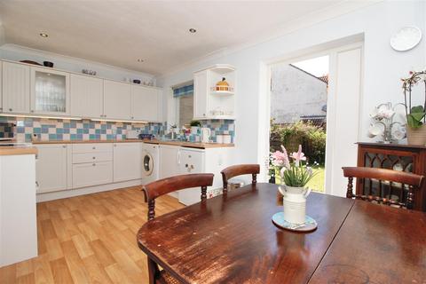 42 Lower Harlings, Shotley Gate, Ipswich, IP9 1RP