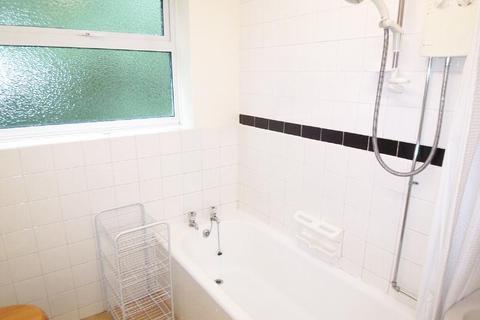3 North View, Leeds, LS8 2NF