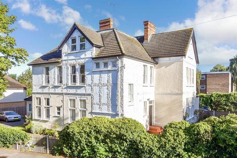 2 bedroom ground floor flat for sale, Brunswick Road, Sutton, Surrey