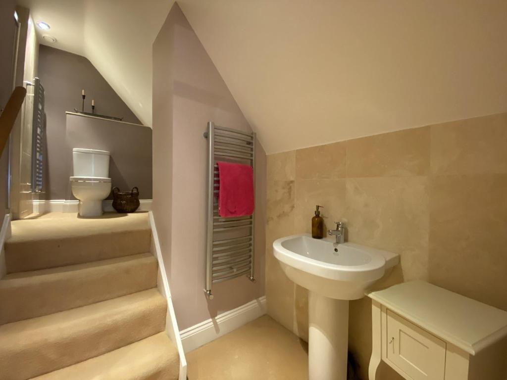 Bedroom 5 En-suite