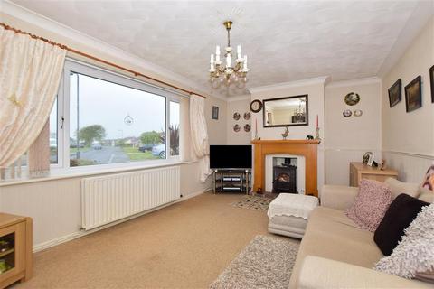 86 Brockman Crescent, Dymchurch, Romney Marsh, TN29 0UA