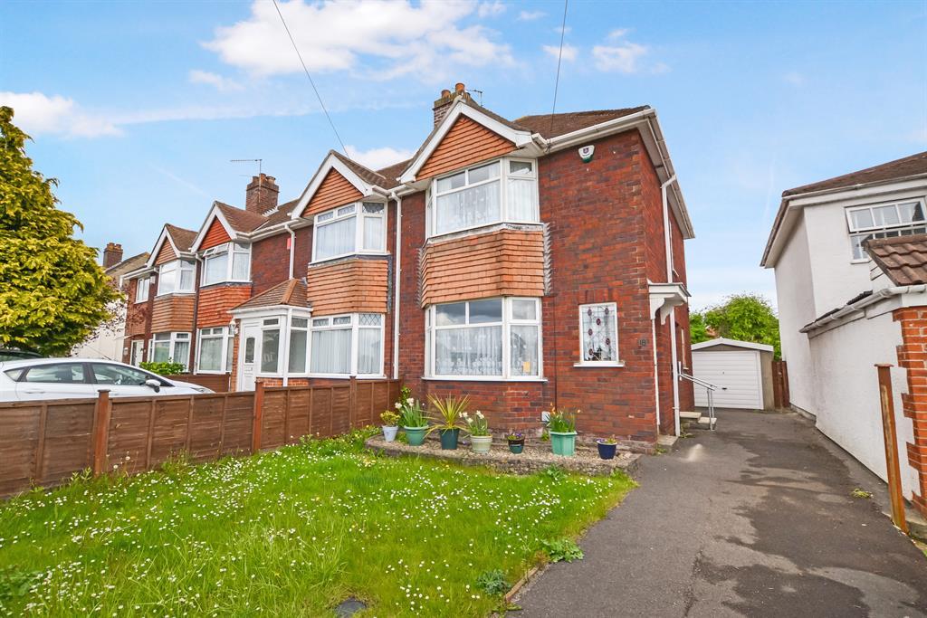 Headley Park Road, Bristol, BS13 7NH 3 bed end of terrace house £270,000
