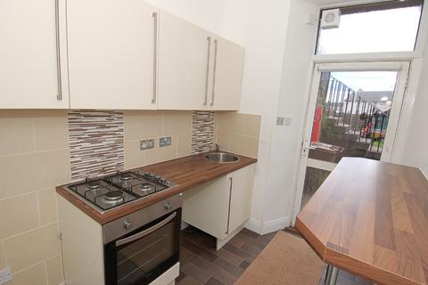 1 bedroom flat to rent, East Stirling Street., Alva, Clackmannanshire, FK12