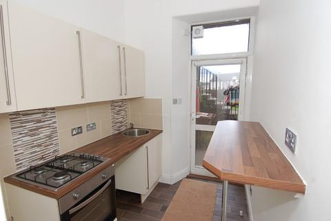 1 bedroom flat to rent, East Stirling Street., Alva, Clackmannanshire, FK12