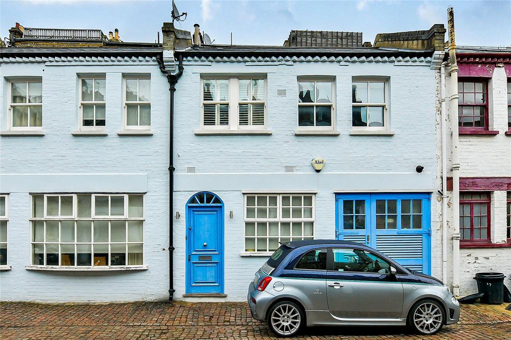 Henniker Mews, Chelsea, London 3 bed mews £5,417 pcm (£1,250 pw)