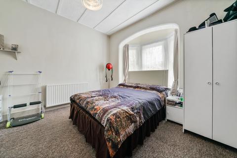 79 Elthorne Park Road, London, W7 2JB