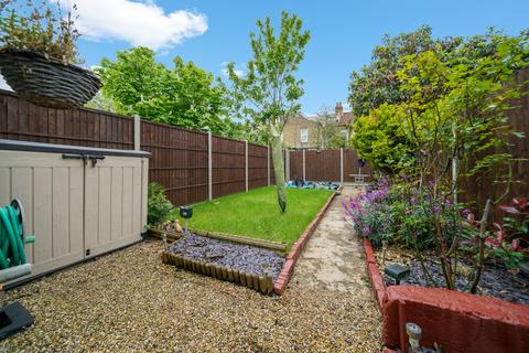 79 Elthorne Park Road, London, W7 2JB