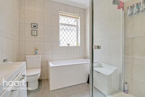3 Beeleigh Close, Southend-on-sea, SS2 6PA