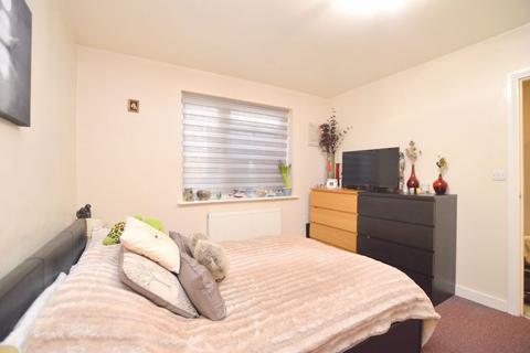 1 bedroom apartment to rent, Uxbridge Road, Hatch End