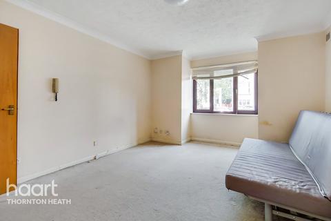 Flat 1, 44 Prince Road, London, SE25 6NW