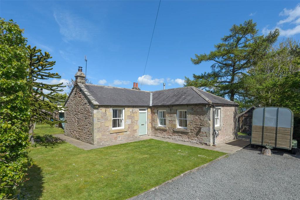 Middleton, Belford, Northumberland, NE70 2 bed bungalow £350,000
