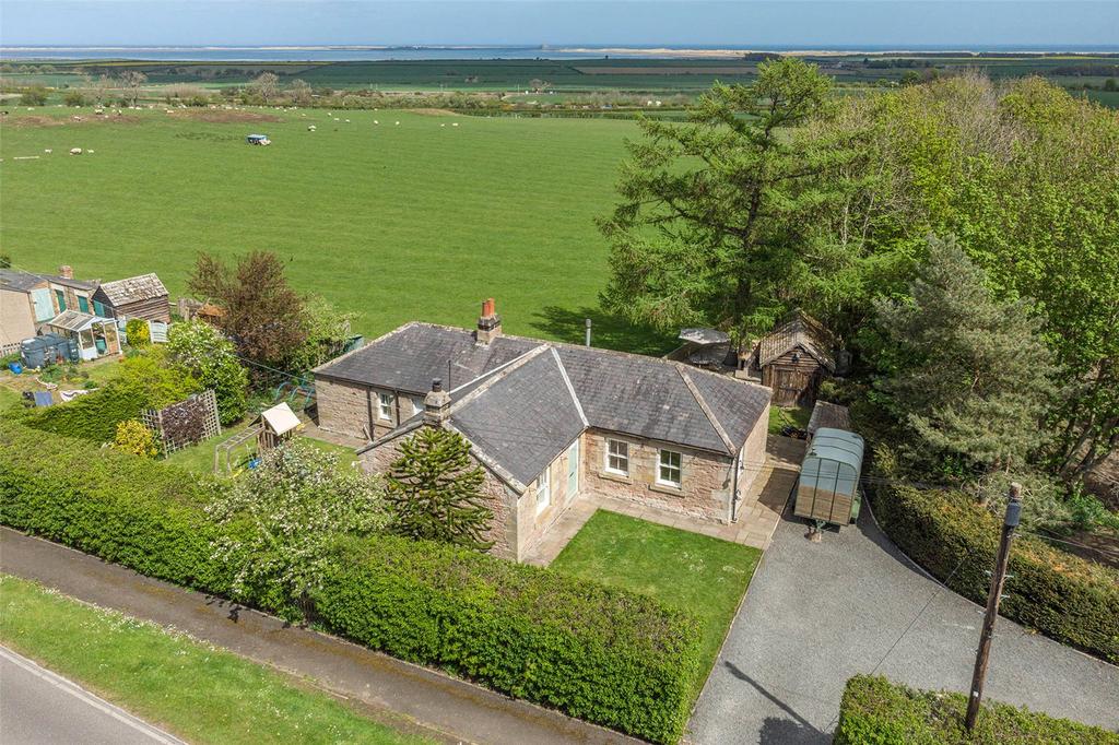 Middleton, Belford, Northumberland, NE70 2 bed bungalow £350,000