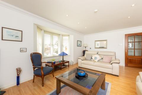 32 Maple Place, Blairgowrie, PH10 6UX