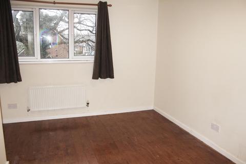 2 bedroom terraced house to rent, Ashley Way, Balsall Common, CV7