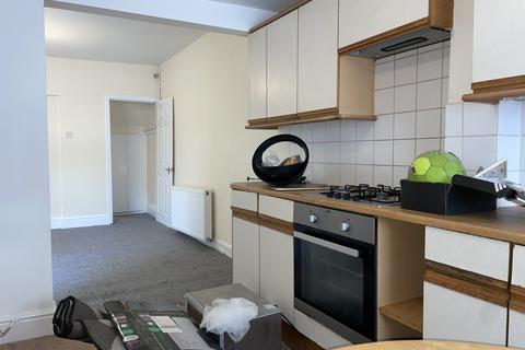 undefined, Carlton Avenue,