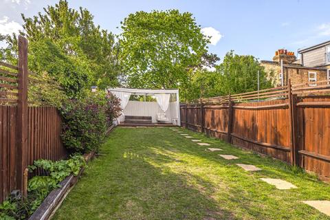 15 Grainger Road, Isleworth, TW7 6PQ