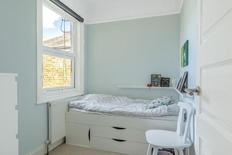 15 Grainger Road, Isleworth, TW7 6PQ