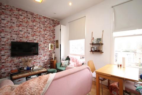 1 bedroom flat to rent - Mayton Street, Islington, N7