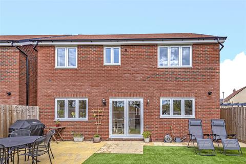 1 Cameron Crescent, Bedford, MK40 4TH