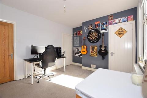 10 Formby Terrace, Halling, Rochester, ME2 1AP