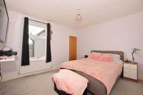 10 Formby Terrace, Halling, Rochester, ME2 1AP