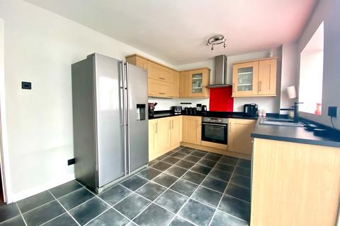 37 Juniper Way, Romford, RM3 0XQ