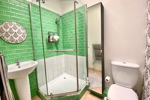 37 Juniper Way, Romford, RM3 0XQ