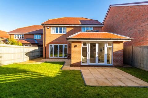 4 bedroom detached house for sale - Turfmead, Hitchin, Hertfordshire, SG4