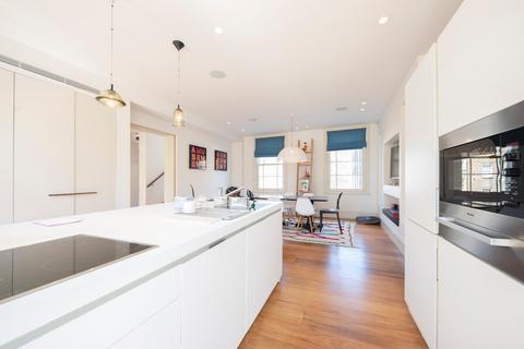 3 bedroom flat to rent, Westbourne Grove, London