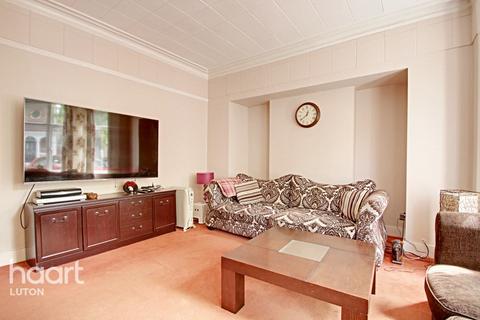 40 Westbourne Road, Luton, LU4 8JD