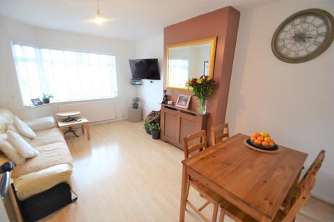 79 The Vale, Feltham, TW14 0JY