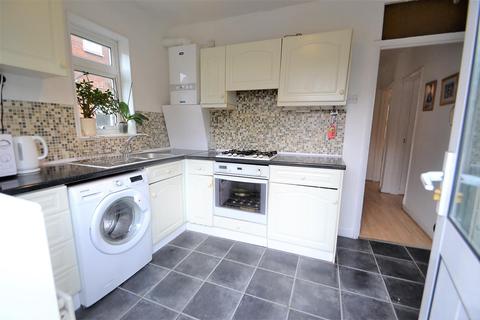 79 The Vale, Feltham, TW14 0JY